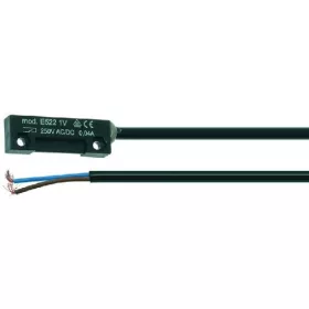MAGNETIKUS MIKROKAPCSOLÓ E5221V