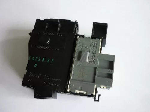 B-482000022815-1.jpg