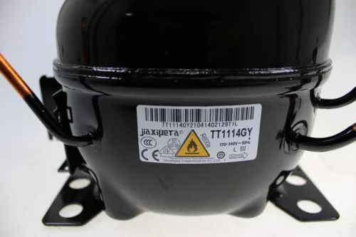 B-488000738340-3.jpg