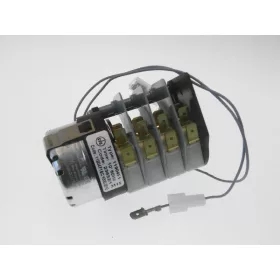 PROGRAMOZÓ 4 KAMRÁS 10 PERC