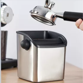 Non branding Saválló zacckiütő doboz - 0,5 l - Barista kellék (760A21)