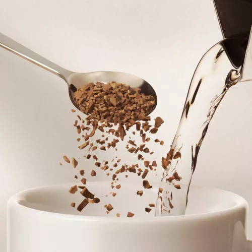 illy Classico instant kávé, 100% Arabica, 95 g (846482)