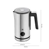 WMF Stelio elektromos tejhabosító 500 W, 150–250 ml – használat közben