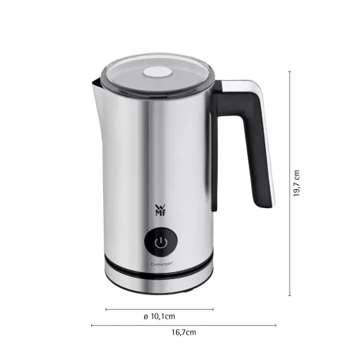 WMF Stelio elektromos tejhabosító 500 W, 150–250 ml – használat közben