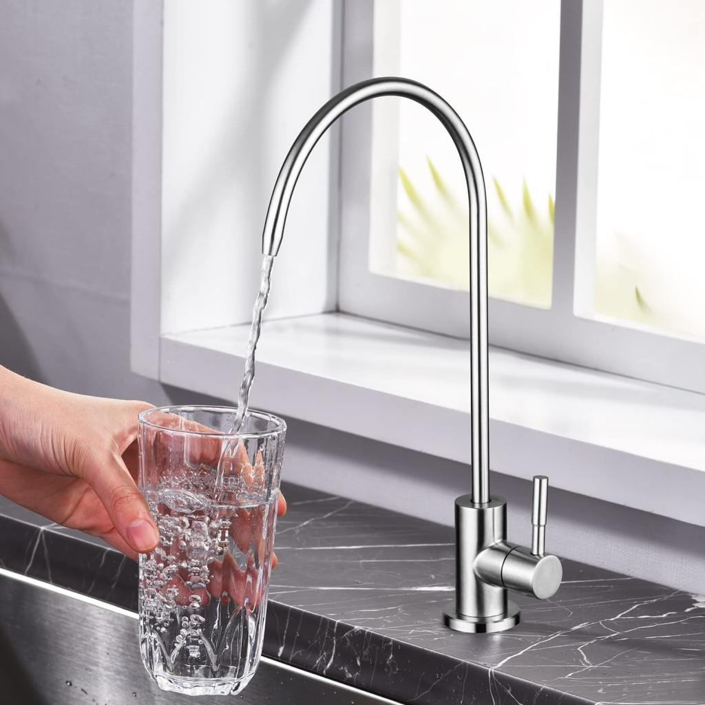 Ibergrif M22301A ozmózis csap 1/4 és 3/8 colhoz, 304 acél – részletfotó