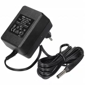 BRAUN  Töltő Adapter  5605/MN   Out: 1,4V.