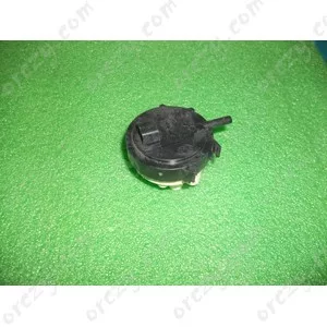 1 szintes vízszintszabályzó WHIRLPOOL AWT2288/3