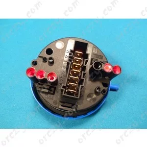 Vízszintszabályzó WHIRLPOOL AWT5108