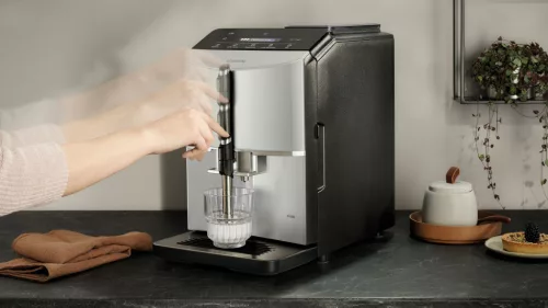 Siemens EQ.300 Teljesen automata kávéfőző (TF303E01)