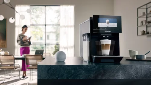 Siemens EQ900 Teljesen automata kávéfőző (TQ903R09)